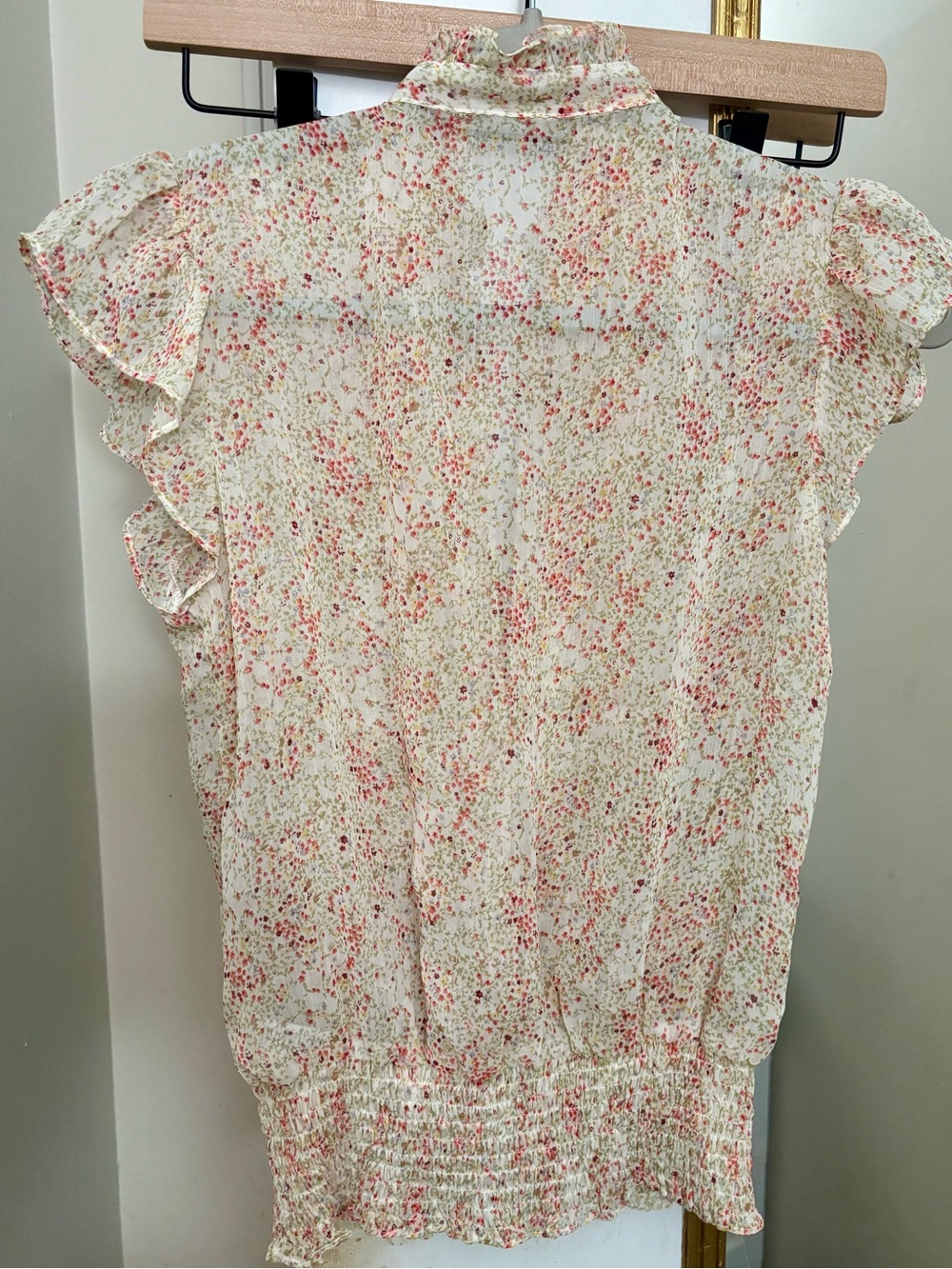Ditsy Floral Print Ruffle Blouse - Picture 3 of 3